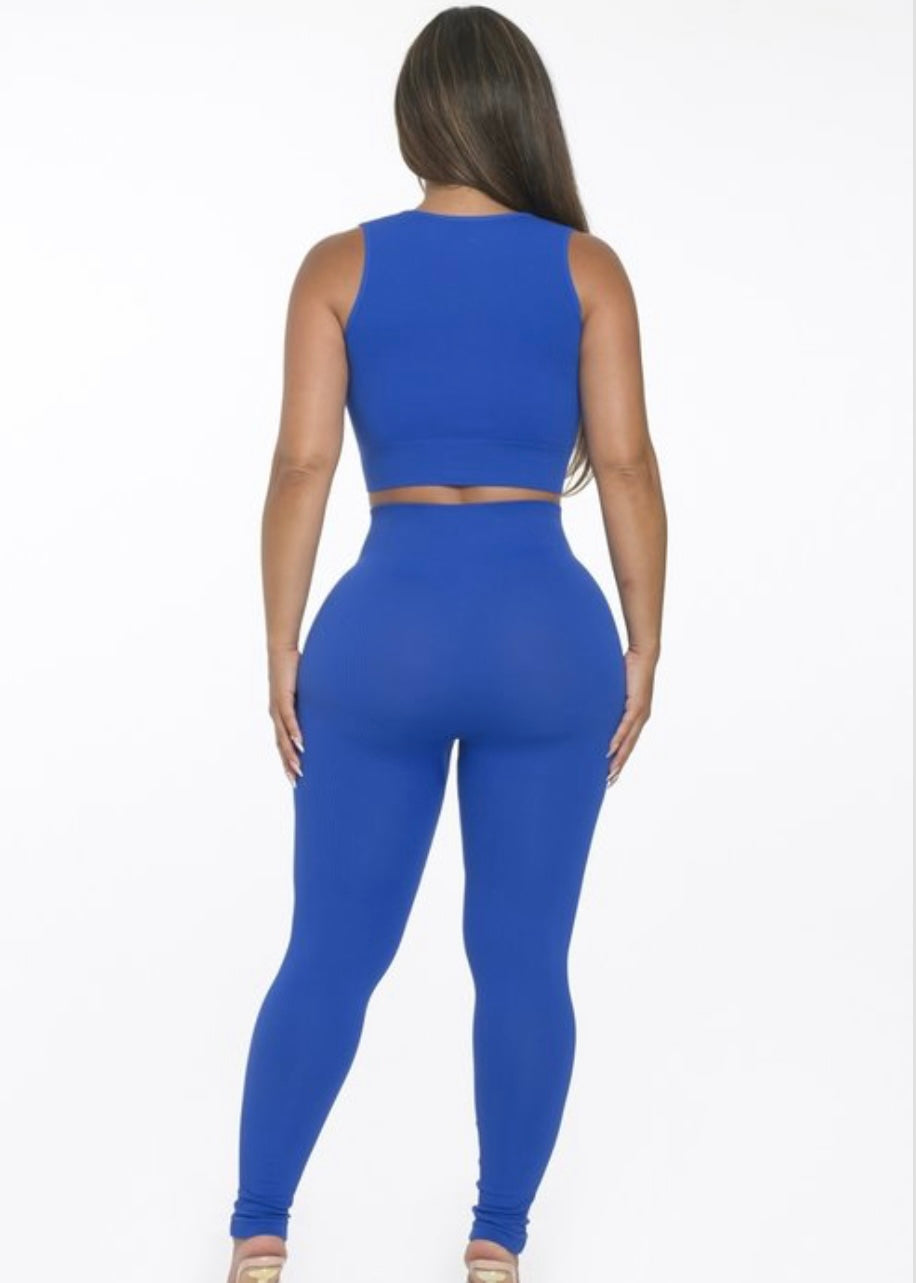 Ashly Set